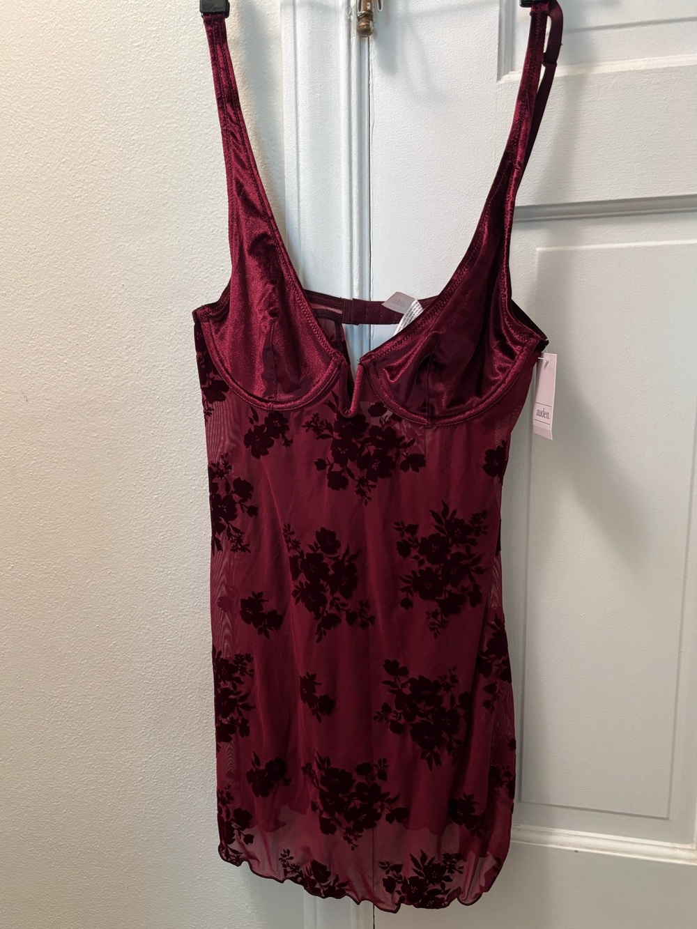 Auden Wine Floral Burnout Slip Dress
Size Small